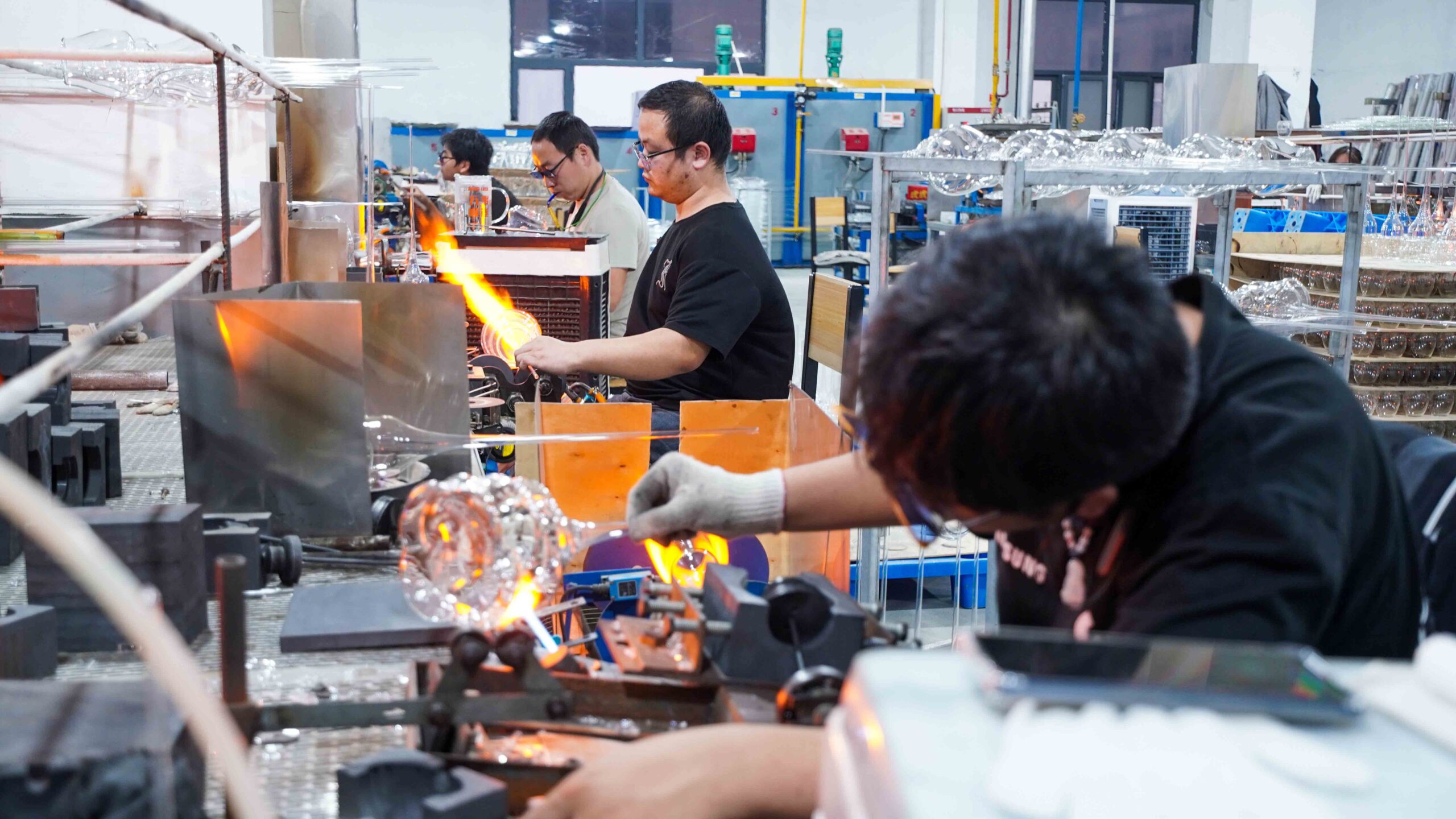 Glass blowing workshop with artisan at work